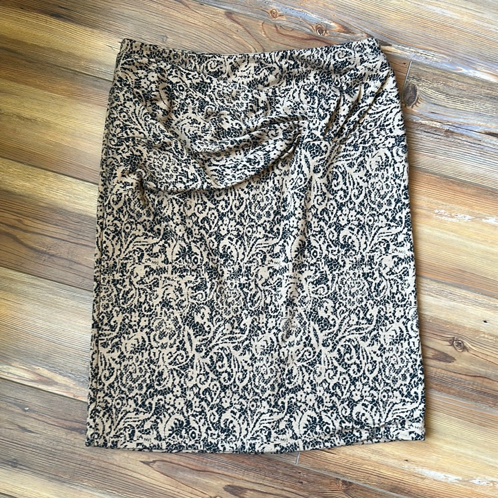 💖Sunny Leigh Black and Tan Pencil Skirt